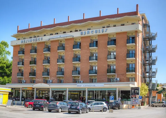 Hercules 3* روزيتو ديلي أبروتسي